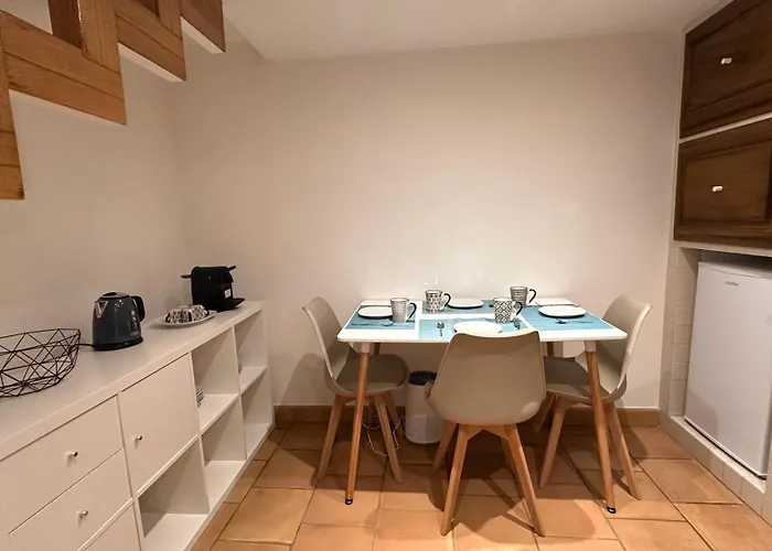 The Hidden Five * Rome